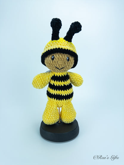 Artúr - Crocheted Amigurumi Bee