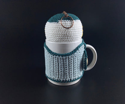 Halloween Amigurumi Skeleton Keyholder and Mug