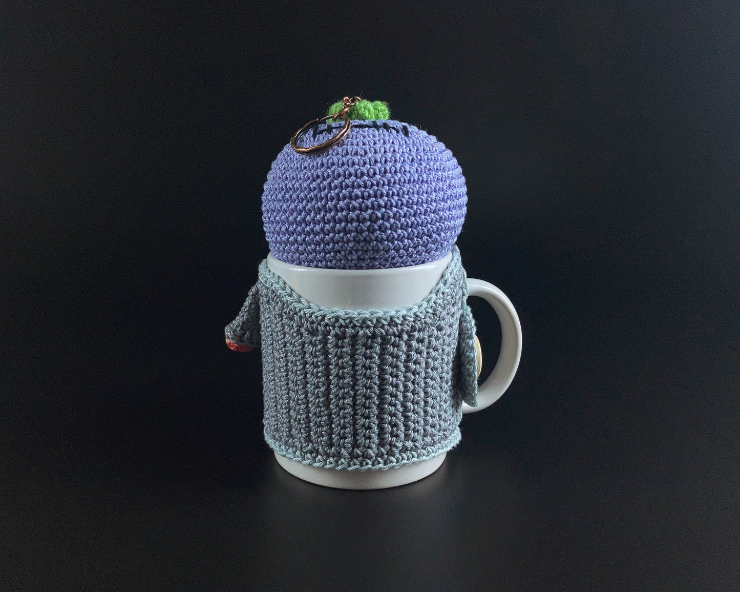 Halloween-i Amigurumi Zombi Kulcstartó és Bögre